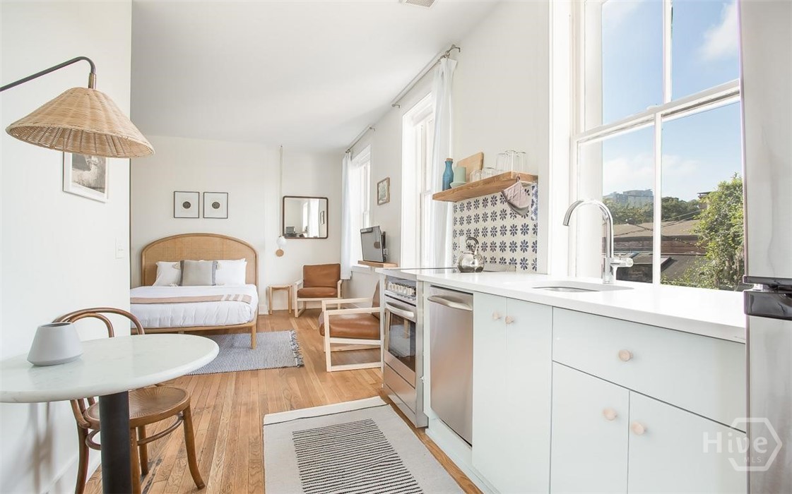 1 E Gordon Street Studio Property Photo 25