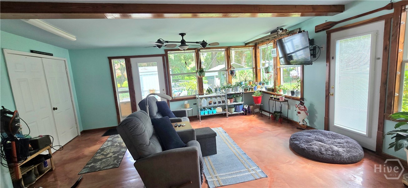 13216 Spanish Moss Rd Property Photo 8