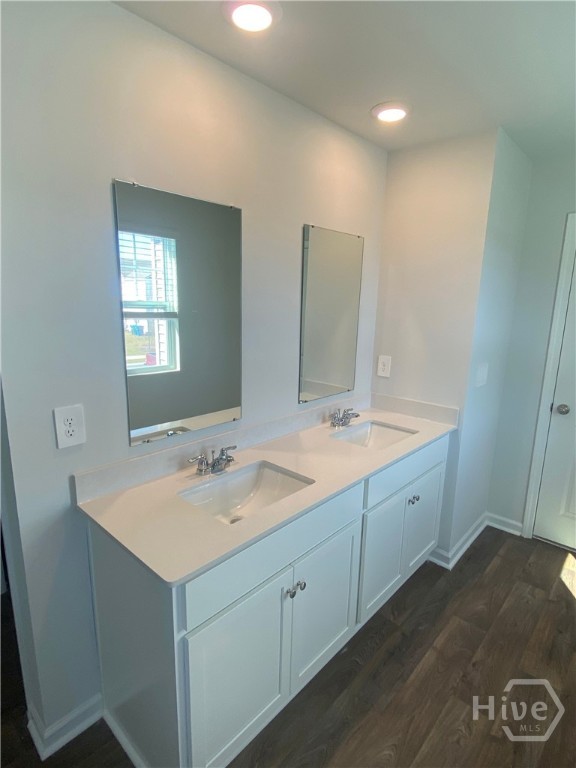 407 Seabreeze Drive Property Photo 10