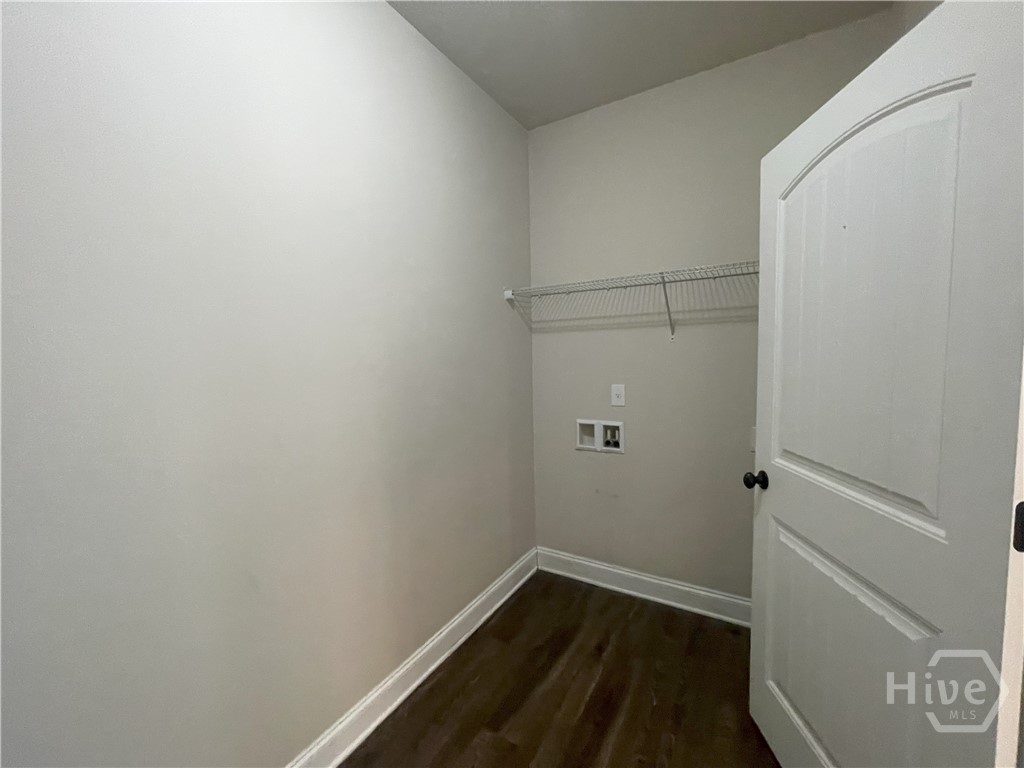 111 Willow Drive Property Photo 8