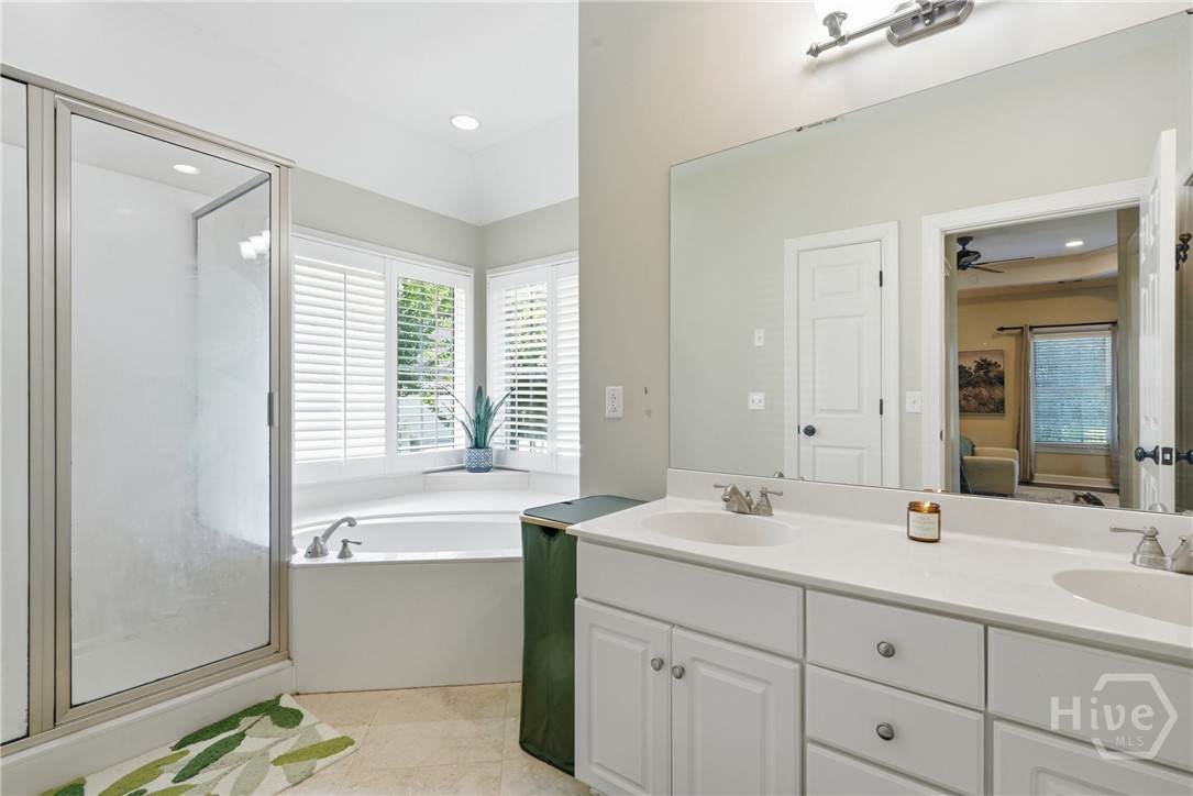 12 Baymeadow Lane Property Photo 16