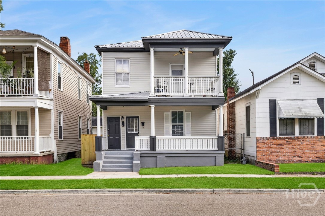 530 E 35th Street Property Photo 1