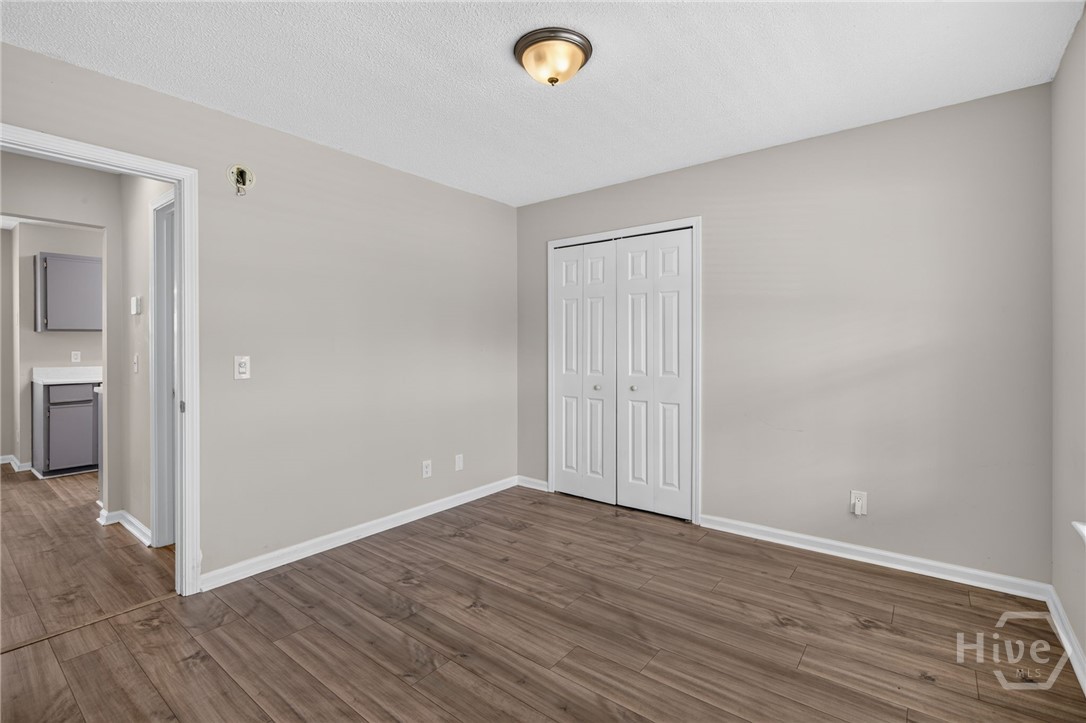 17 Leeward Drive Property Photo 6