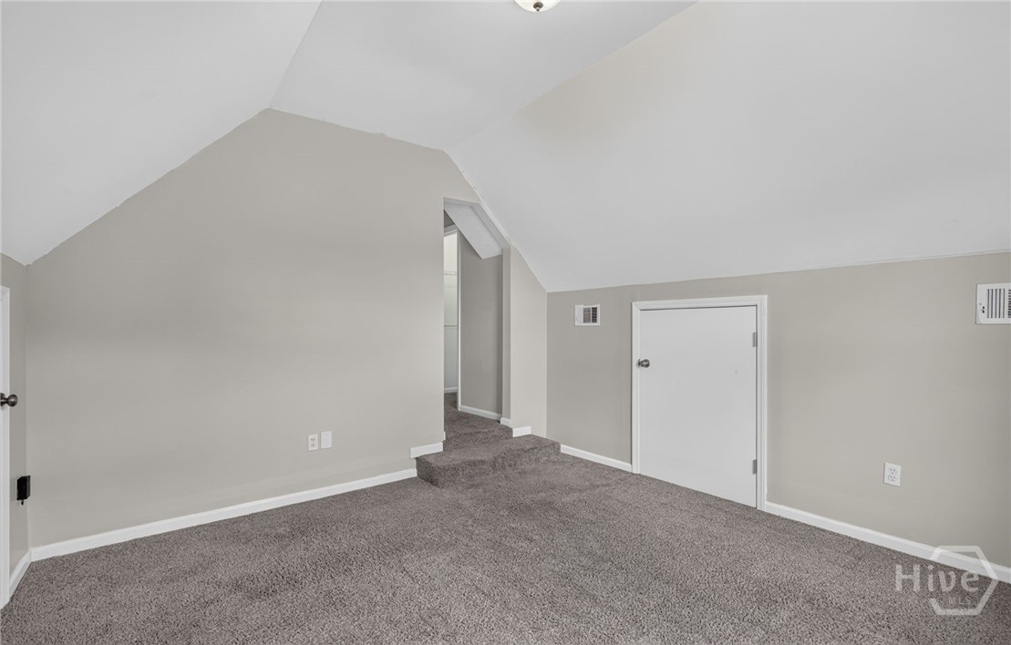17 Leeward Drive Property Photo 24