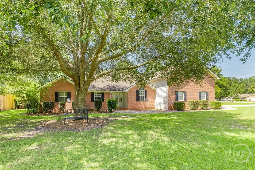 108 Bradford Drive Property Photo 2