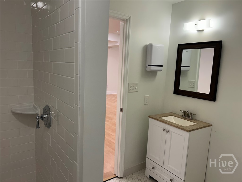 613 Habersham Street Property Photo 8