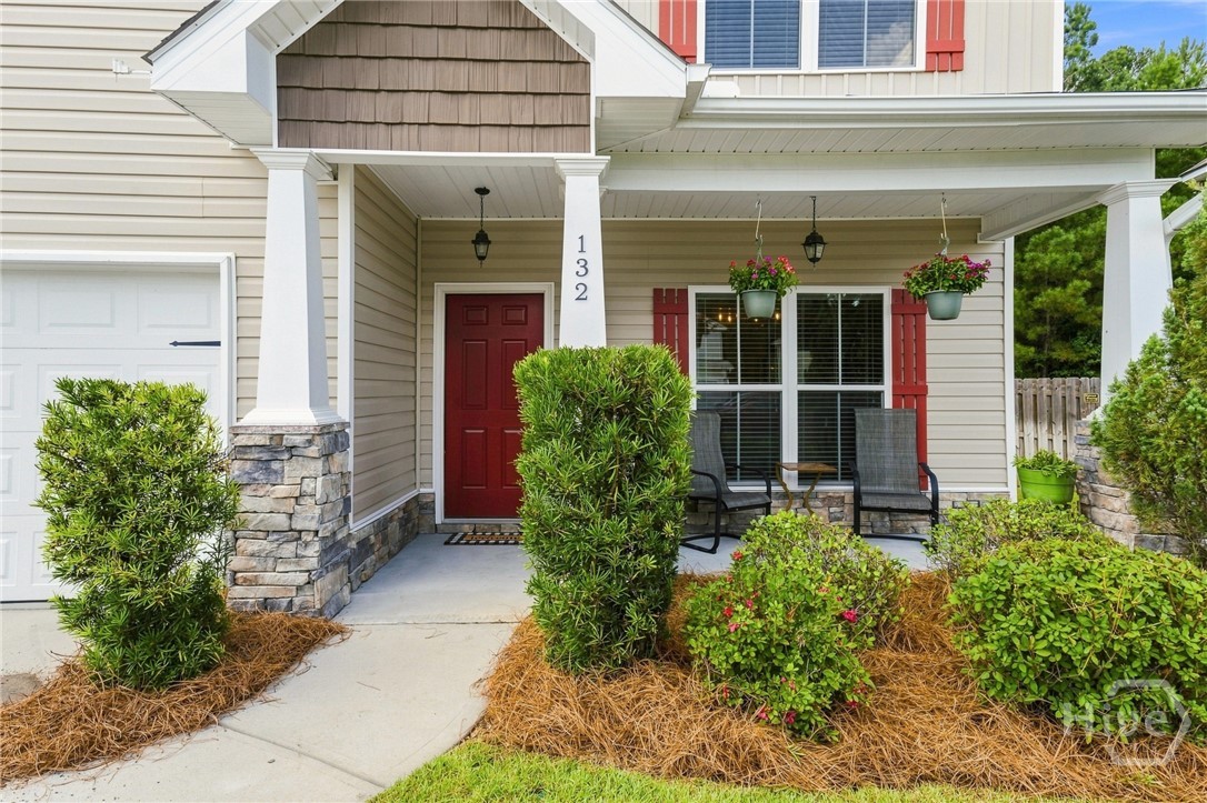 132 Green Paddock Circle Property Photo 2