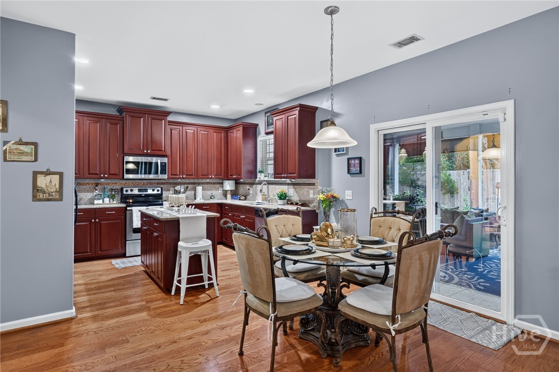 6 Castle Hill Road Property Photo 11