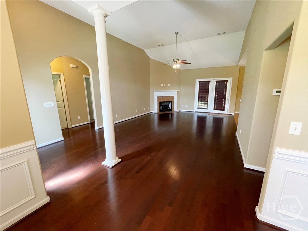 216 Carlisle Way Property Photo 22