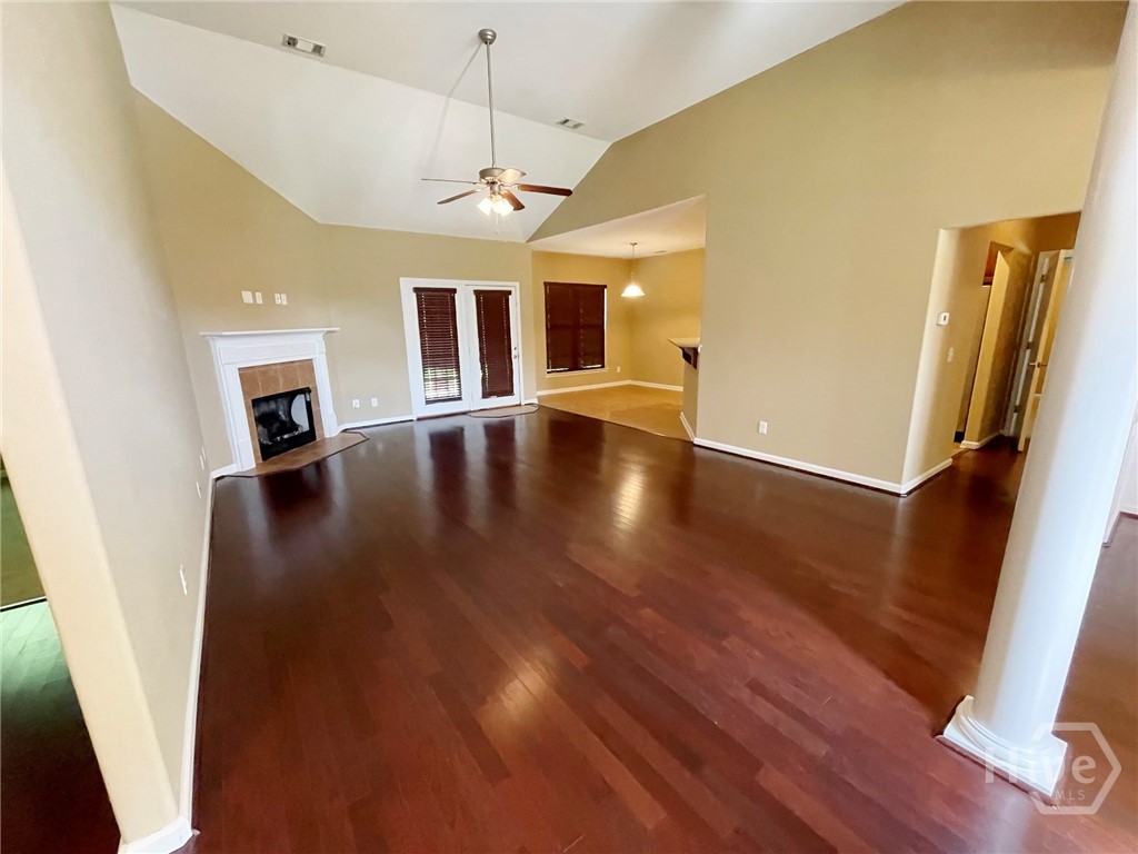 216 Carlisle Way Property Photo 25