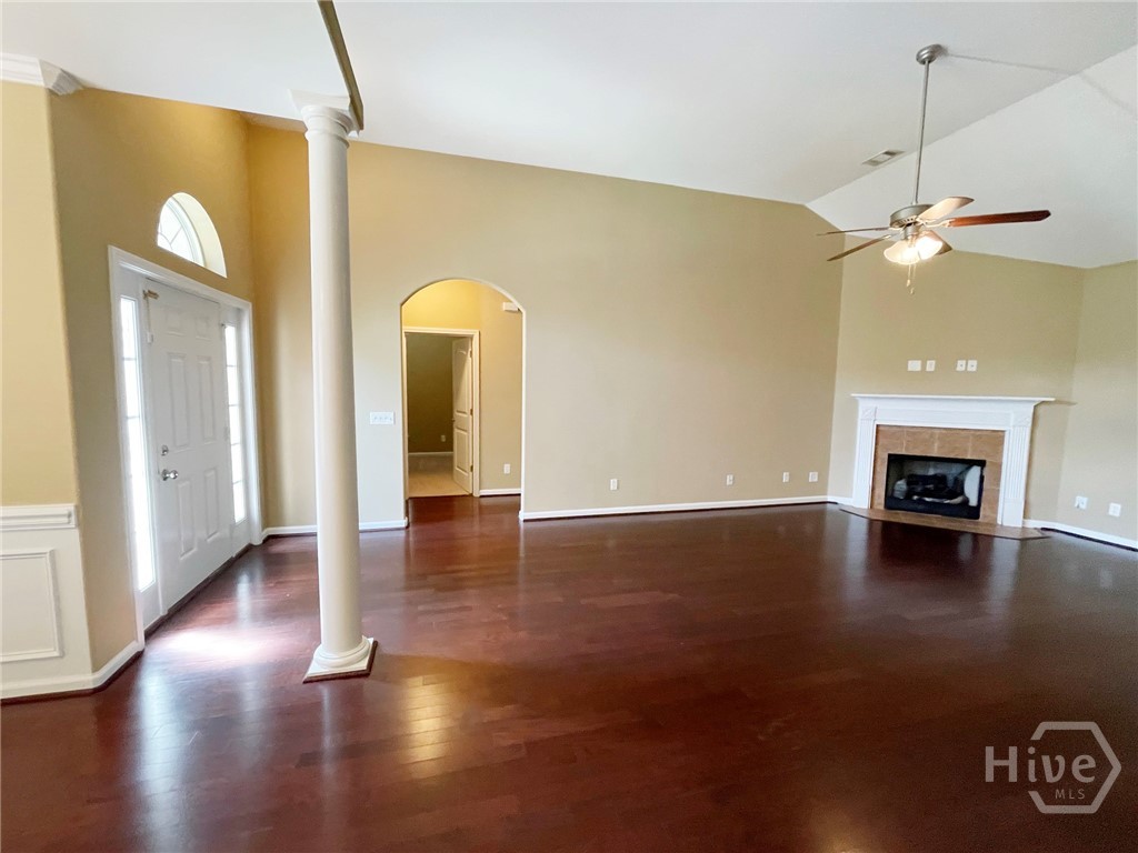 216 Carlisle Way Property Photo 29