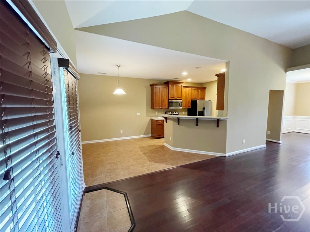 216 Carlisle Way Property Photo 31