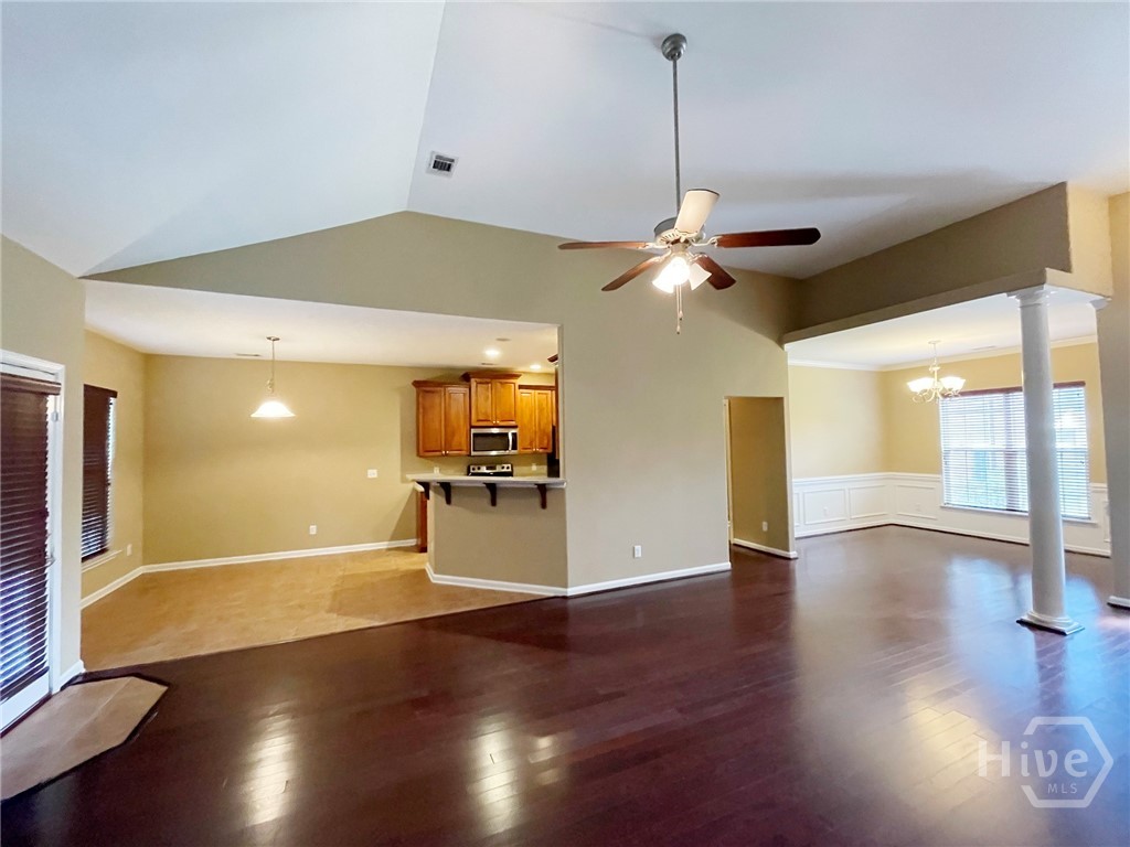 216 Carlisle Way Property Photo 32