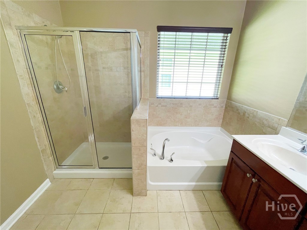 216 Carlisle Way Property Photo 47
