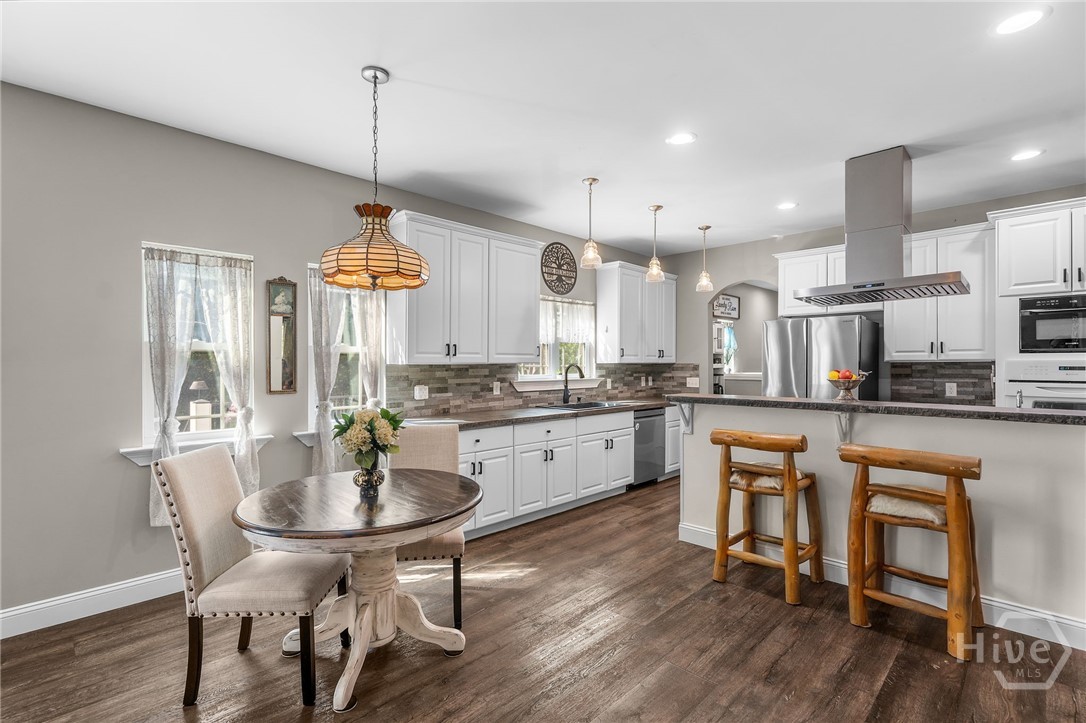 354 Long Pond Road Property Photo 15