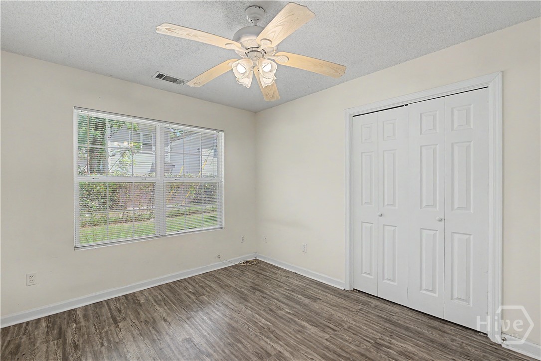 1202 E Waldburg Street Property Photo 17