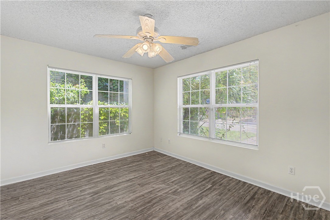 1202 E Waldburg Street Property Photo 23