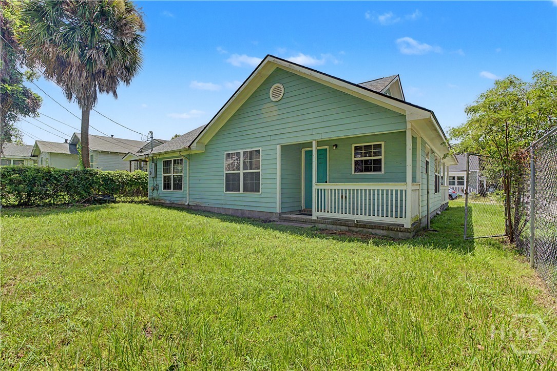 1202 E Waldburg Street Property Photo 27