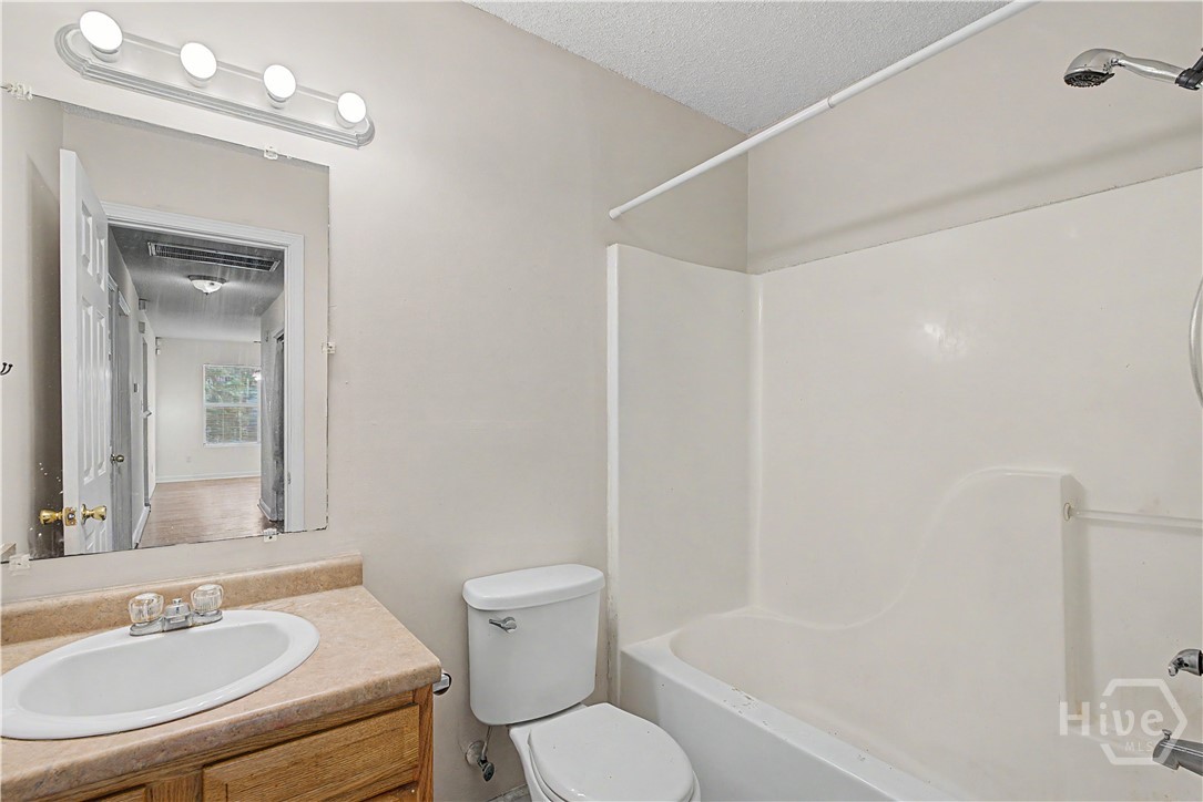 1202 E Waldburg Street Property Photo 30