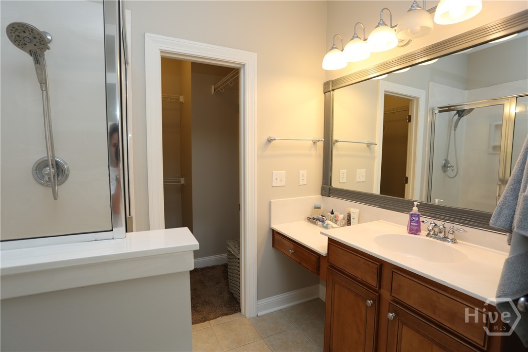 219 Lake View Drive Property Photo 19