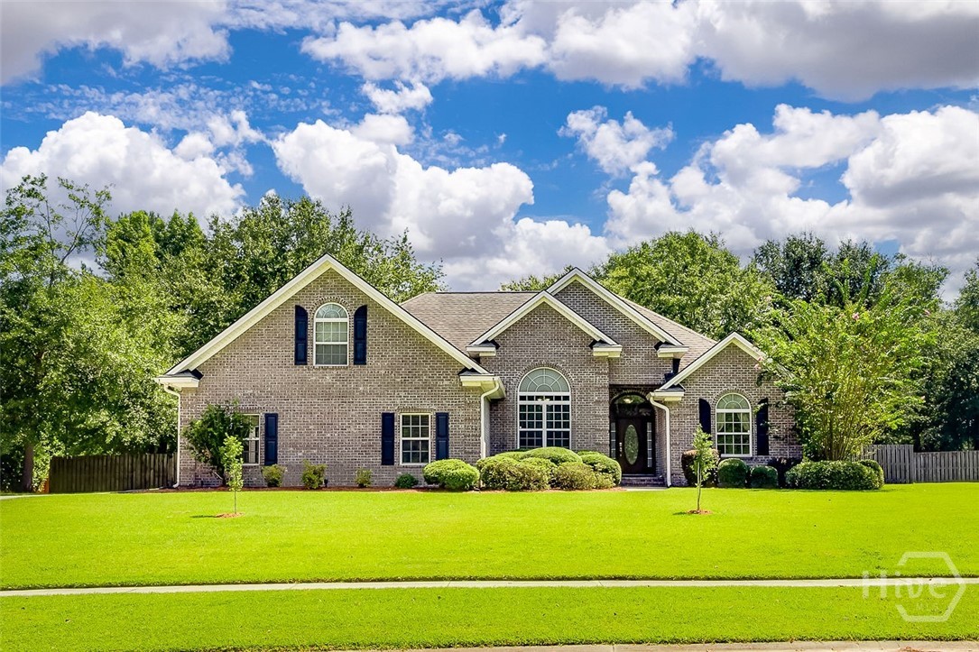110 Sweetwater Circle