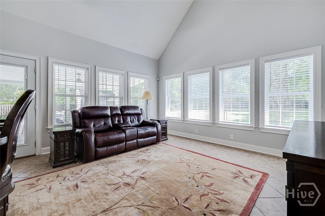 110 Sweetwater Circle Property Photo 27