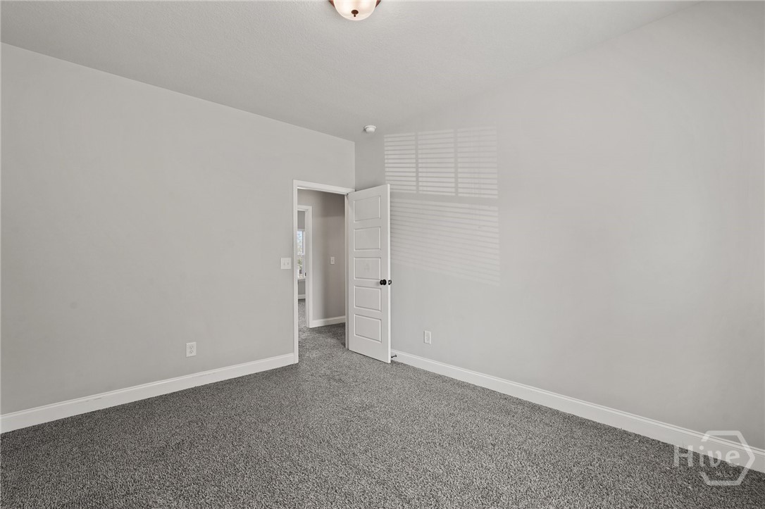 410 Old Ivy Square Property Photo 31