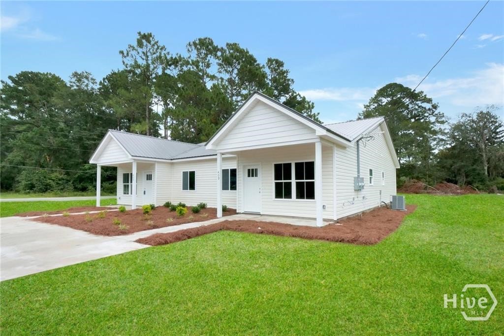 728 Talmadge Road A & B Lot 1 Property Photo 3
