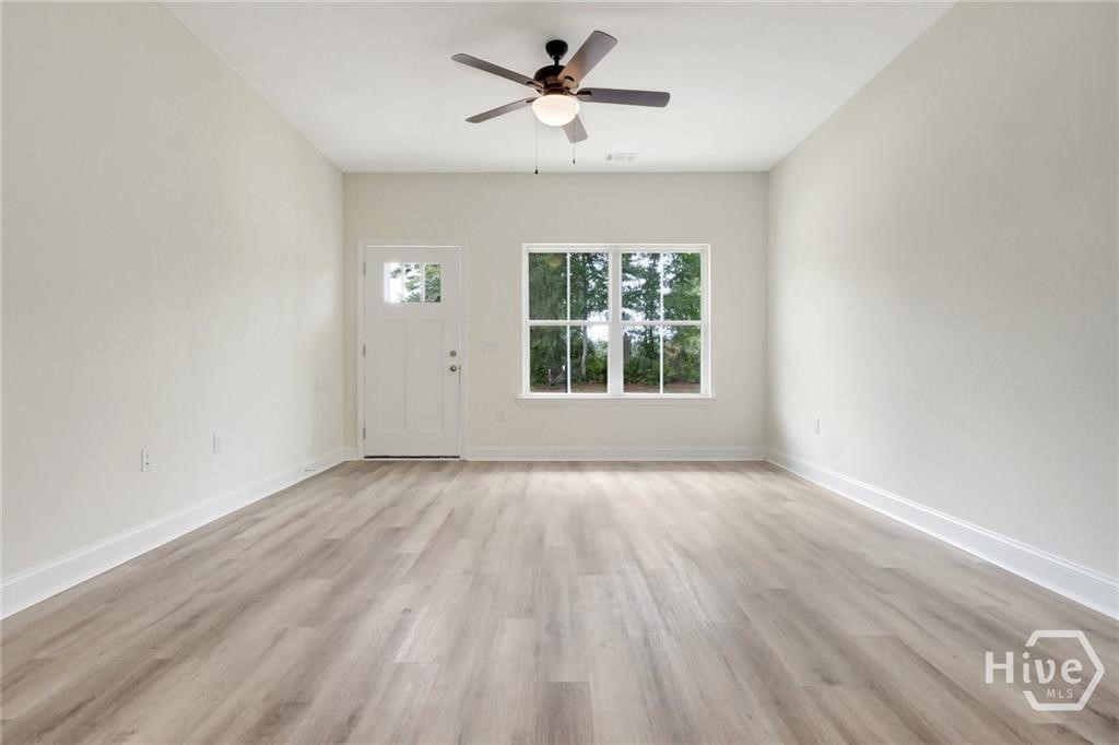 728 Talmadge Road A & B Lot 1 Property Photo 6