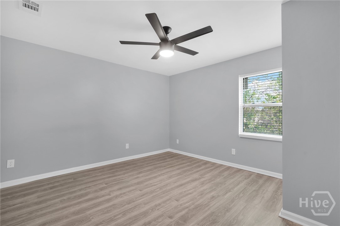 1114 1/2 E Bolton Street Property Photo 39