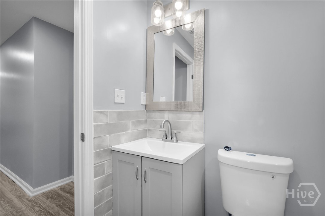 1114 1/2 E Bolton Street Property Photo 42