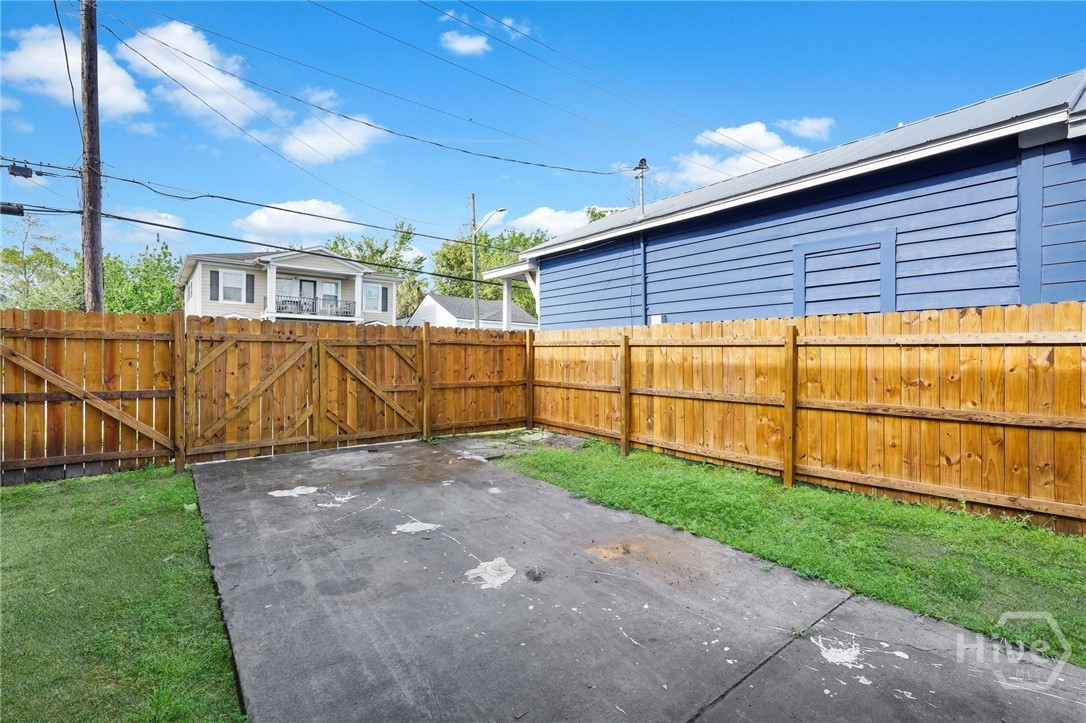1114 1/2 E Bolton Street Property Photo 44