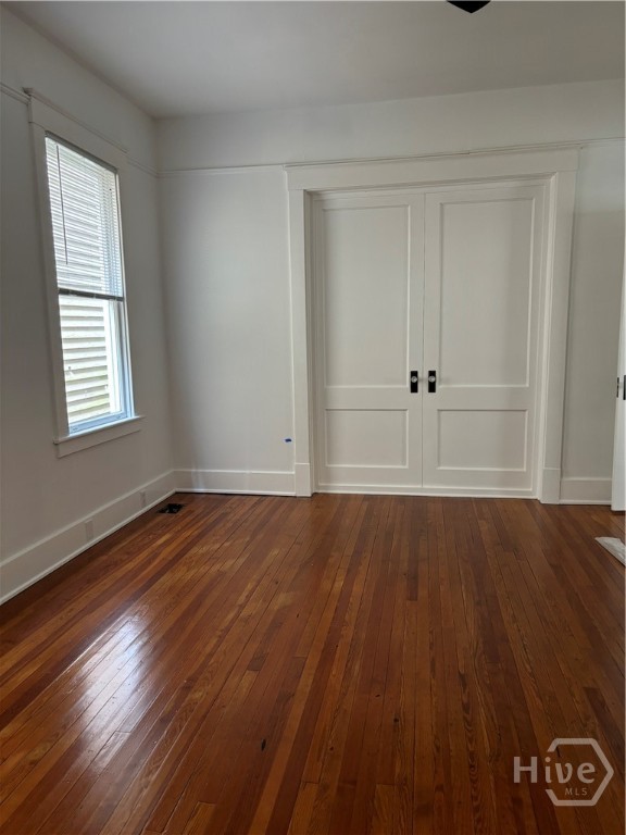 810 Barnard Property Photo 9