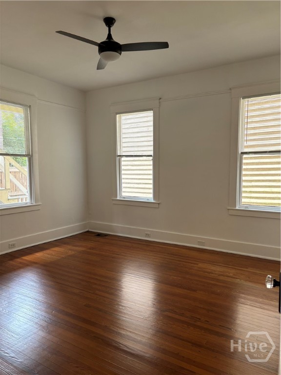 810 Barnard Property Photo 12