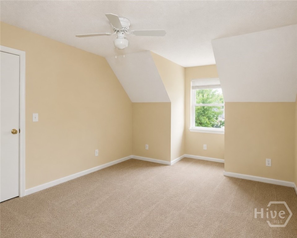 139 Laurelwood Drive Property Photo 8