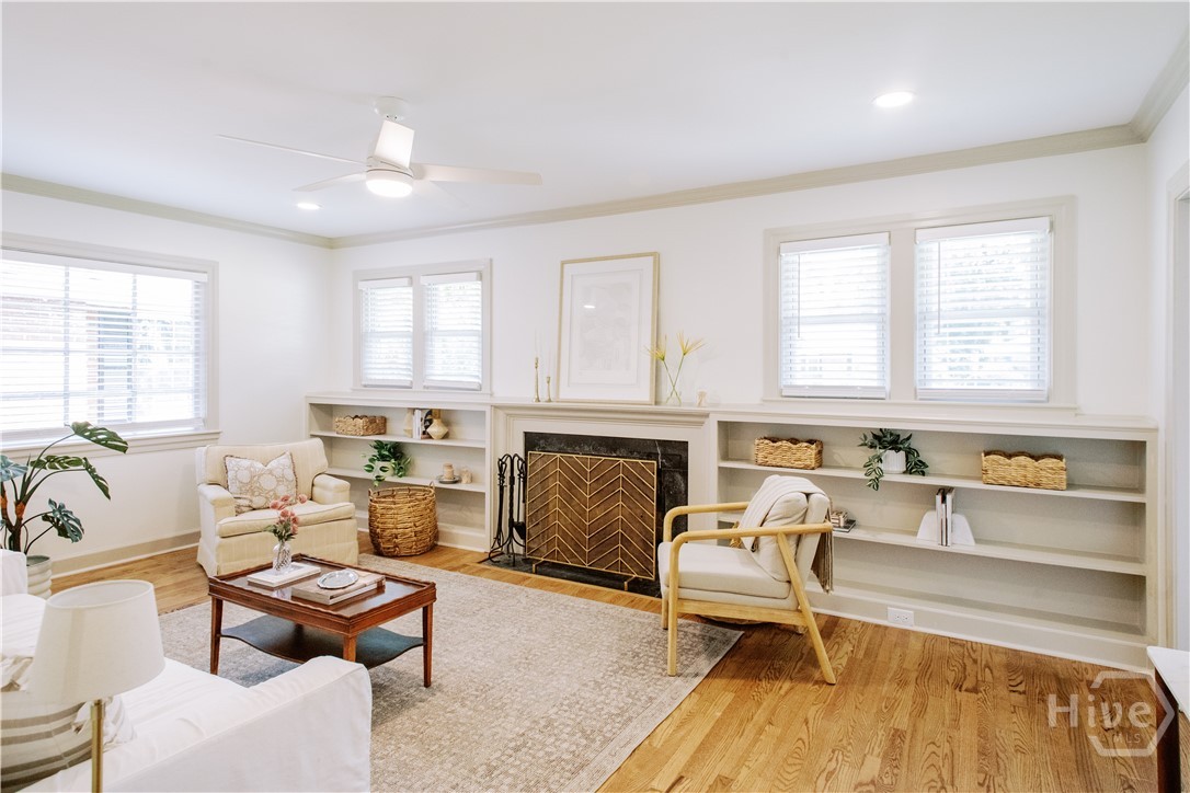 33 E 63rd Street Property Photo 4