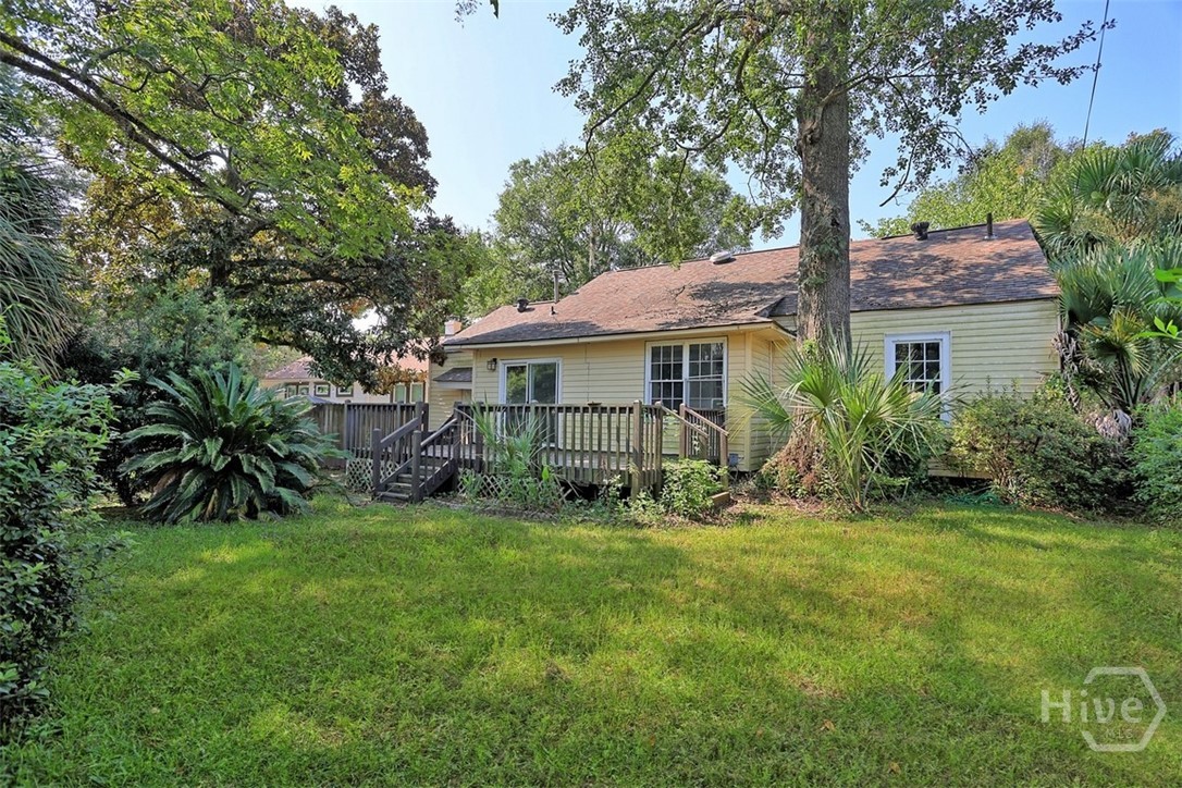 526 Durant Avenue Property Photo 32