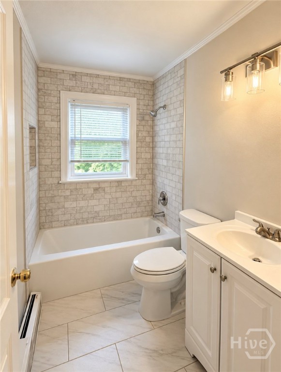 2117 E 58th Street Property Photo 4