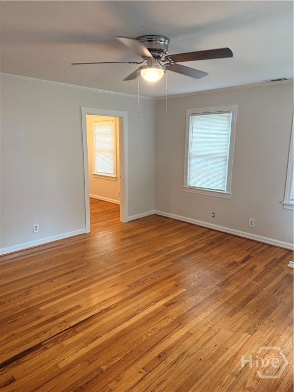 2117 E 58th Street Property Photo 5