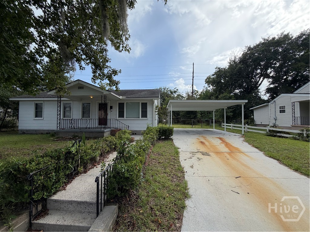 2117 E 58th Street Property Photo 16