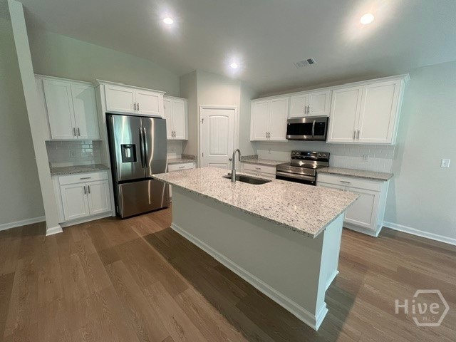 128 Lakeview Pines Way Property Photo 6