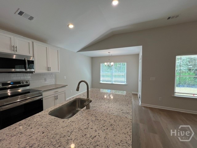 128 Lakeview Pines Way Property Photo 8