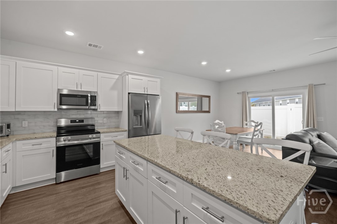 495 Governor Treutlen Circle Property Photo 11