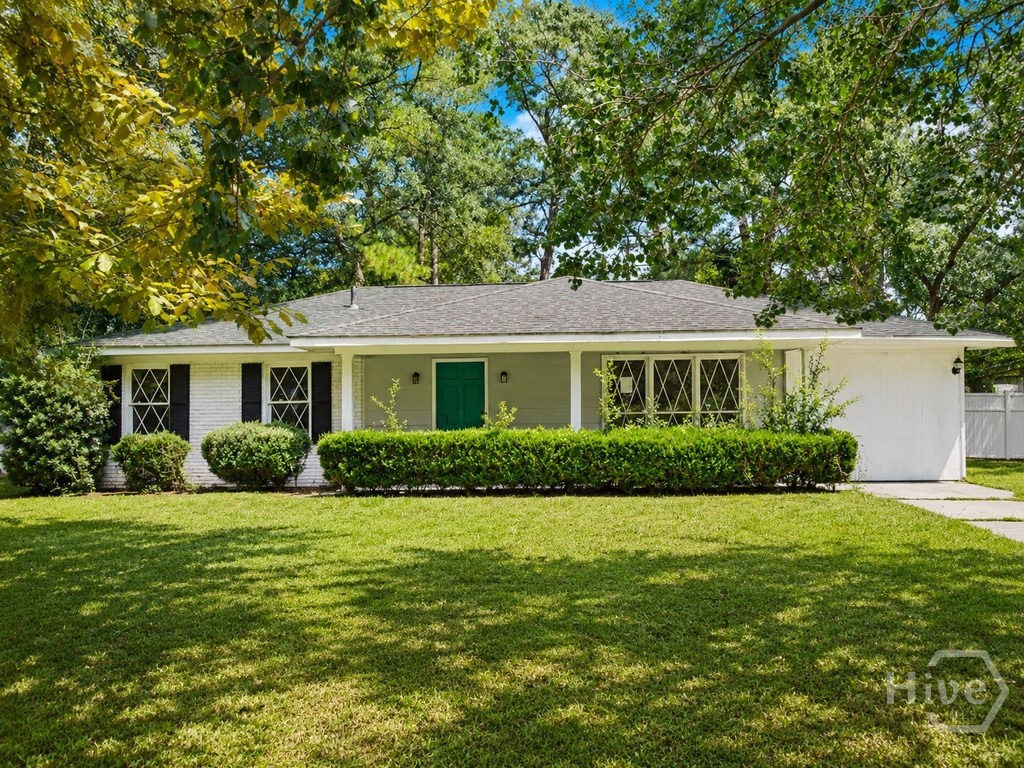 508 Red Oak Drive