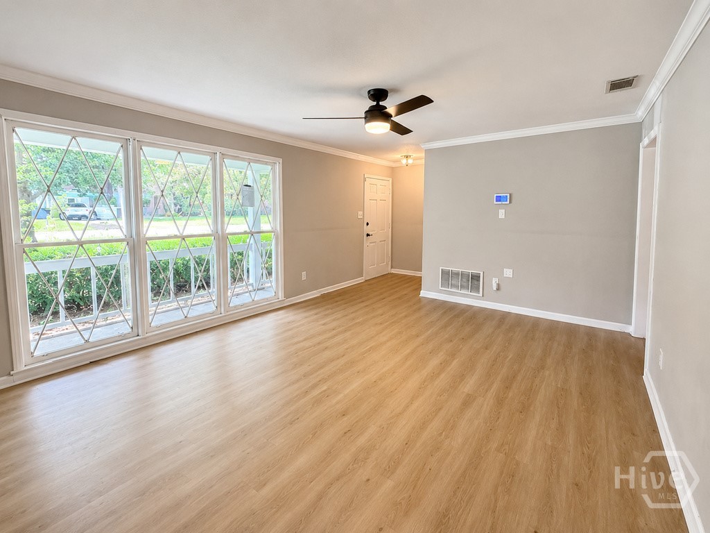 508 Red Oak Drive Property Photo 3