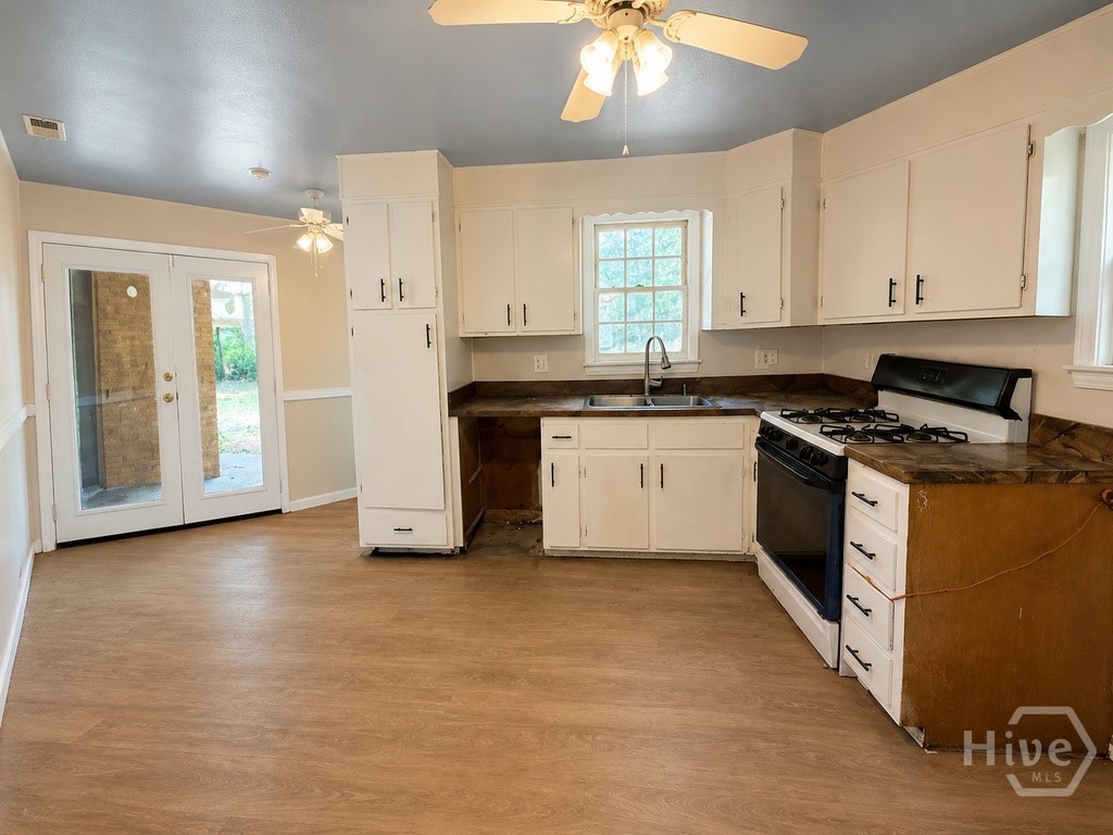 508 Red Oak Drive Property Photo 5