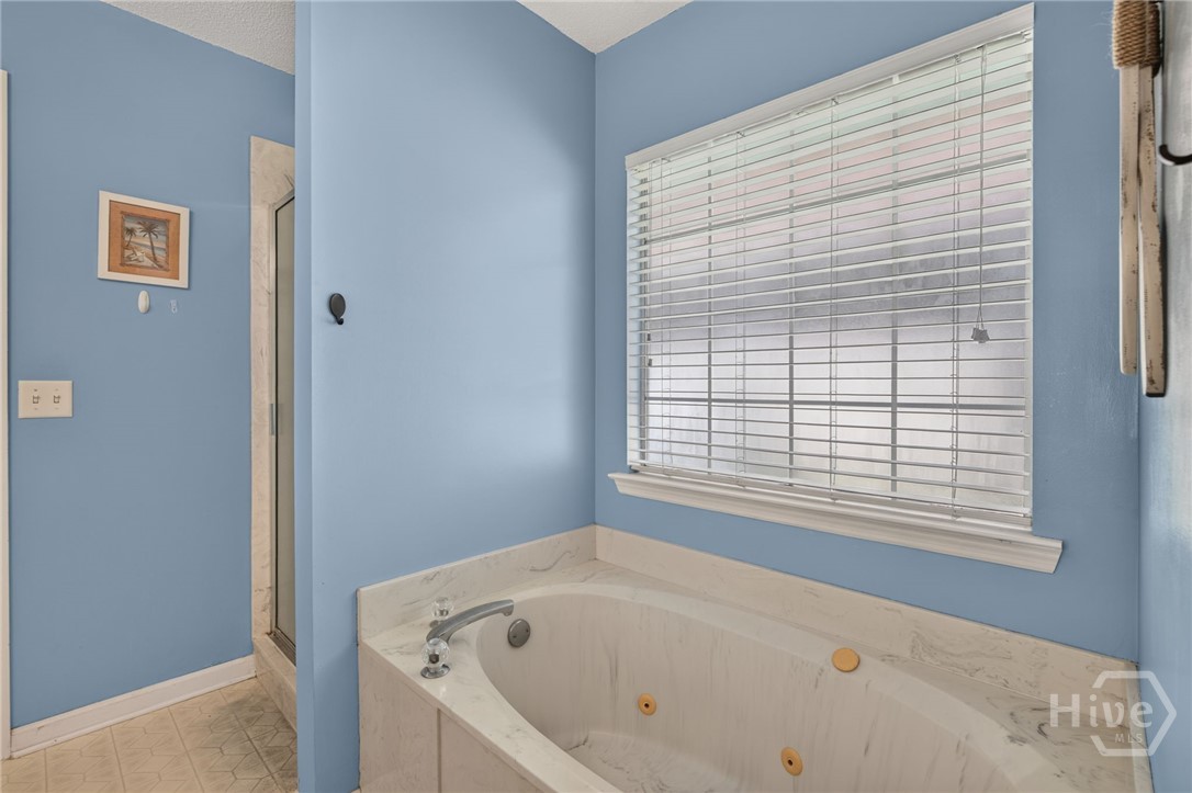 33 Mallorys Way Property Photo 14