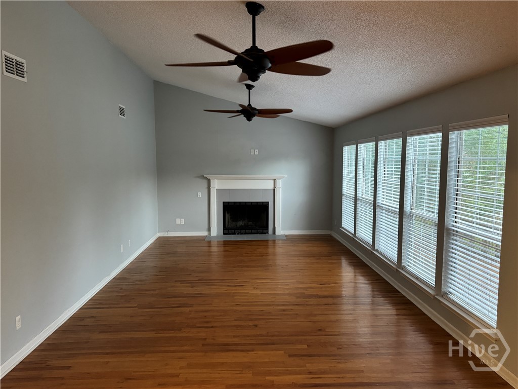 91 Holly Circle Property Photo 3