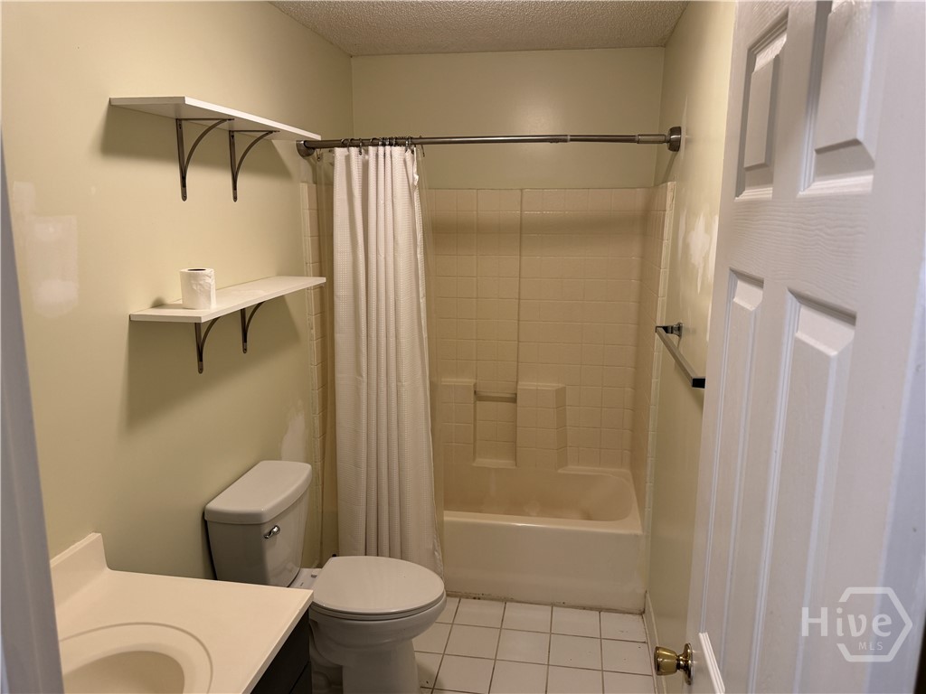 91 Holly Circle Property Photo 6