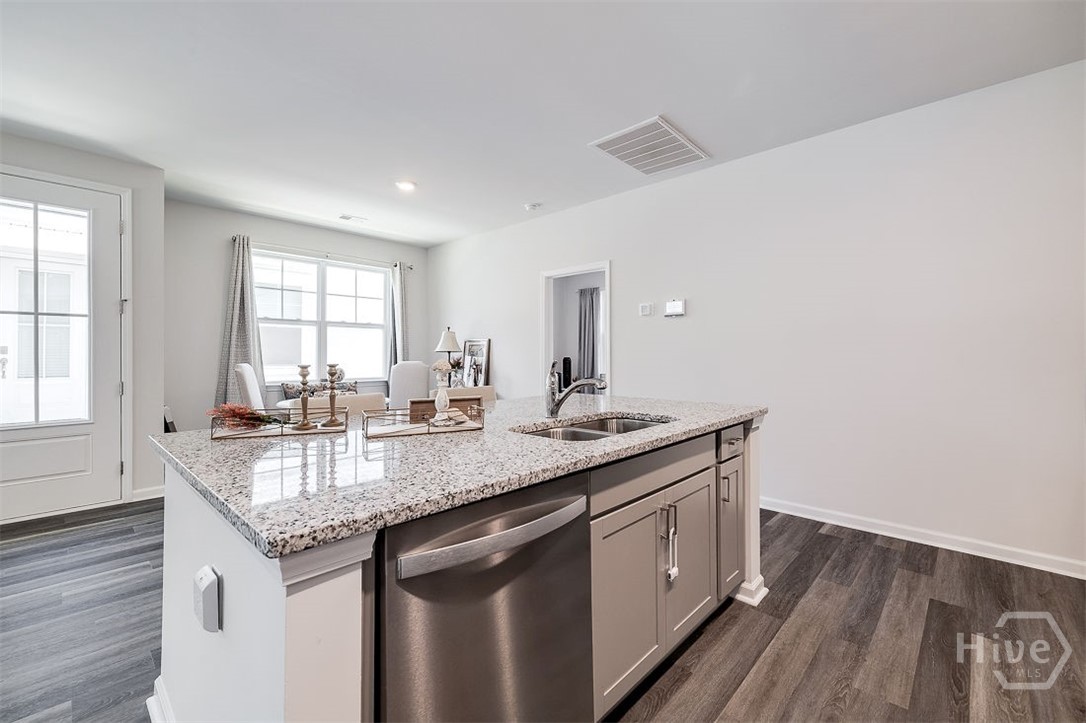 151 Holloway Hill Property Photo 10